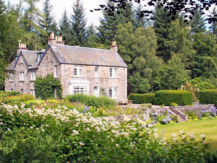 Blair Lodge