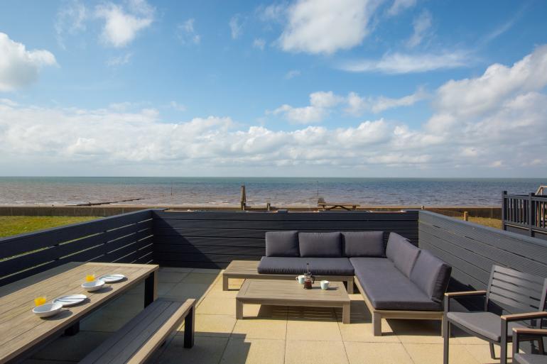 Modern 3-Bedroom Beachfront House on the Norfolk Coast