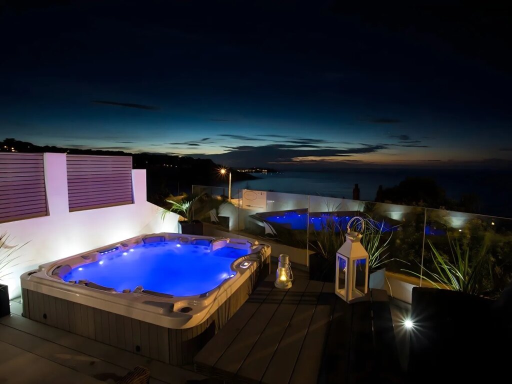 One Atlantic Watch - Boutique Retreat, 