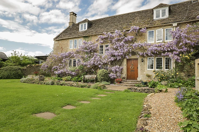 Reybridge House - Boutique Accommodation near Bath, Lacock, Wiltshire