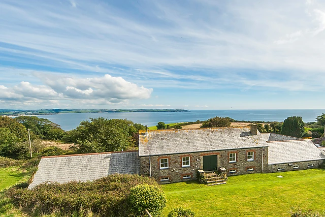 Silvermine House in Charlestown, Cornwall - Boutique Retreat near Fowey
